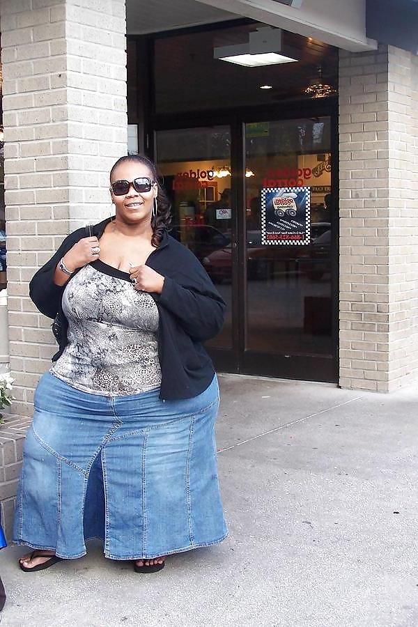 12P BBW Ebony By ReggieMillz