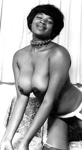25P Classic Vintage Black Women