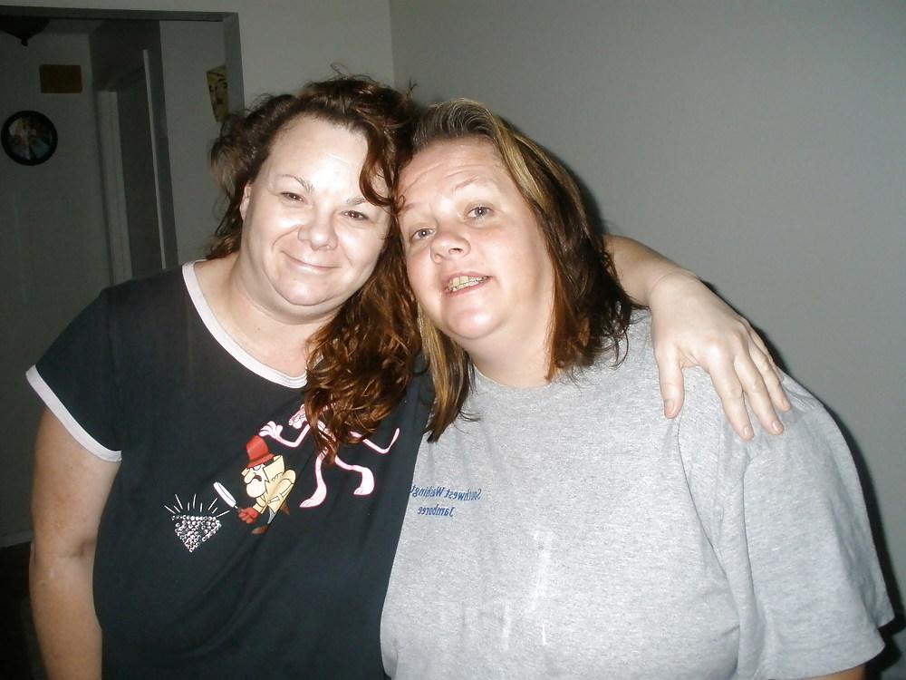 20P Bbw Housewife and her nasty girlfriend