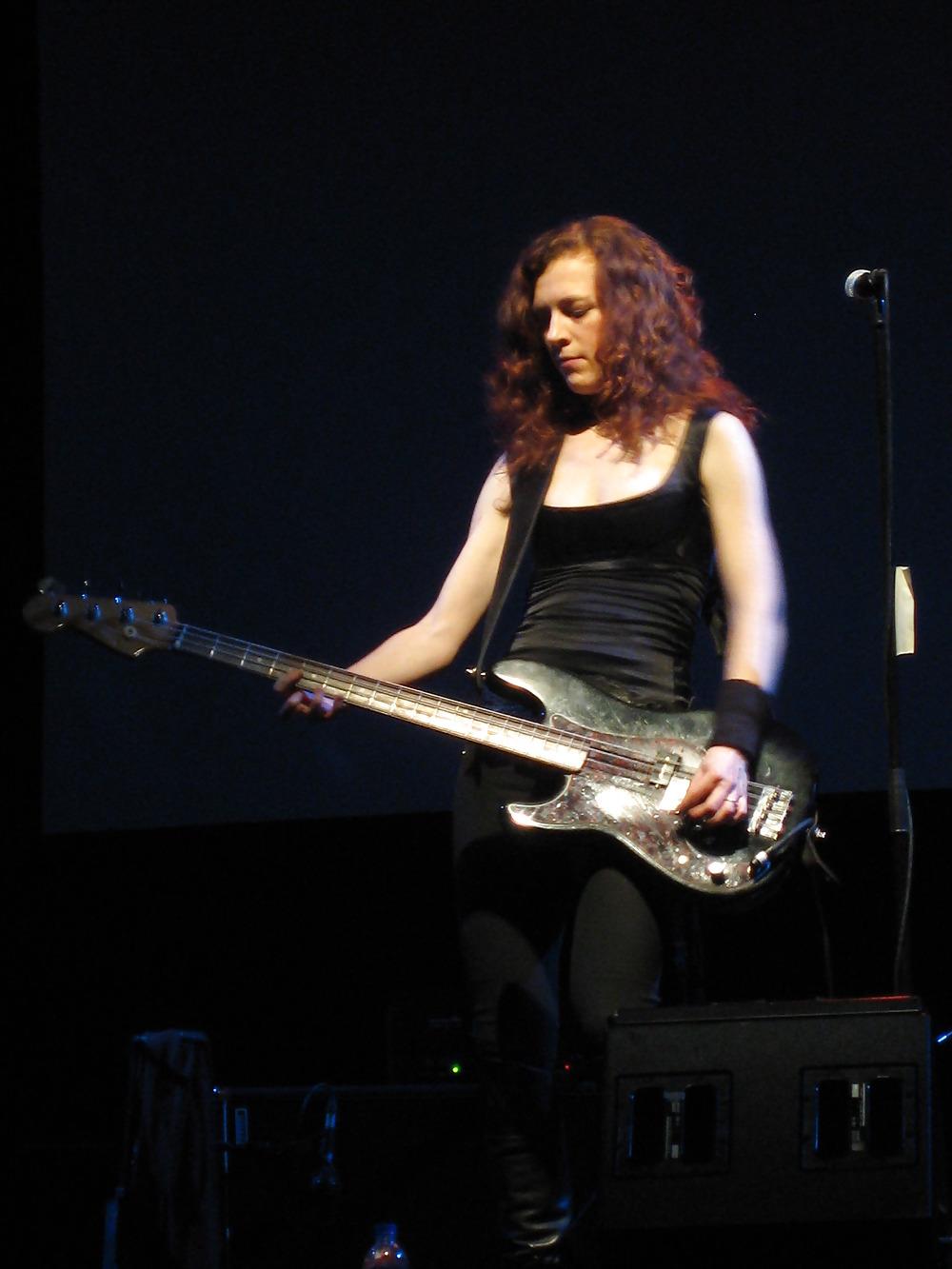13P Melissa Auf Der Maur - Gorgeous, talented redhead