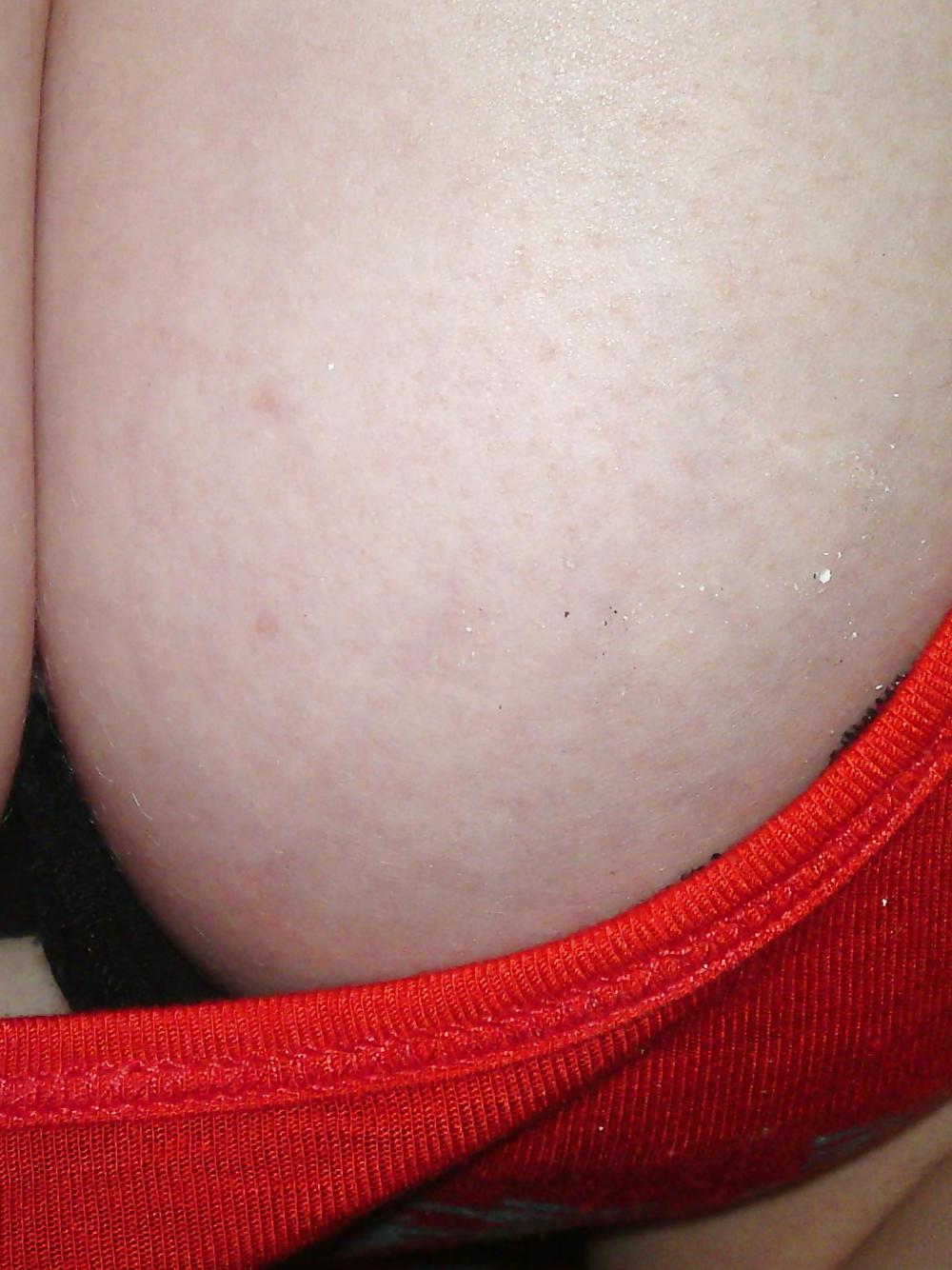 8P My daughter's friends Cleavage