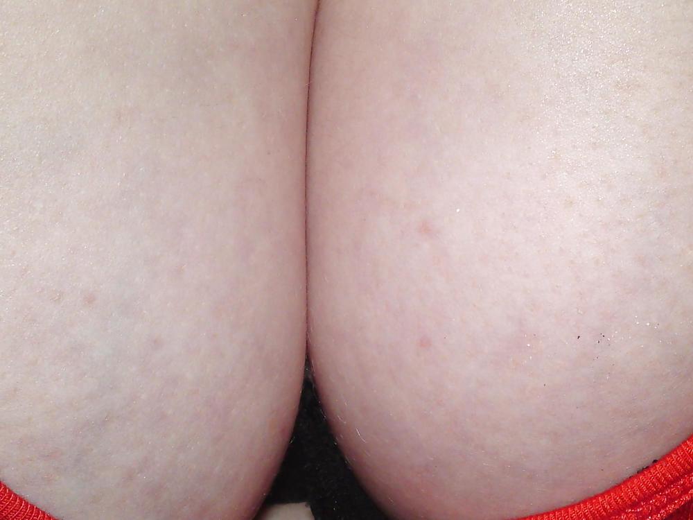 8P My daughter's friends Cleavage