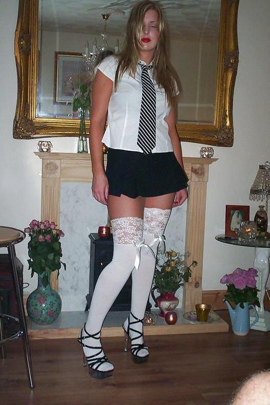 19P ..no name.. British School Girl .... UkGirls4You