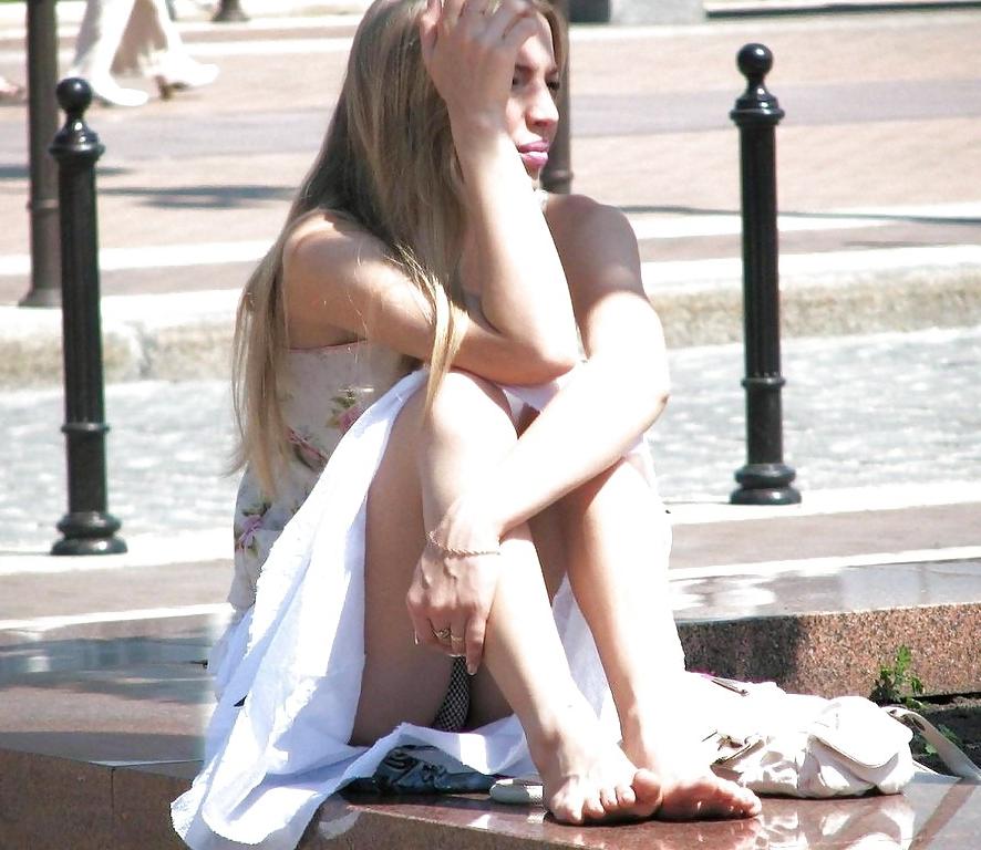 25P Classy candid upskirts