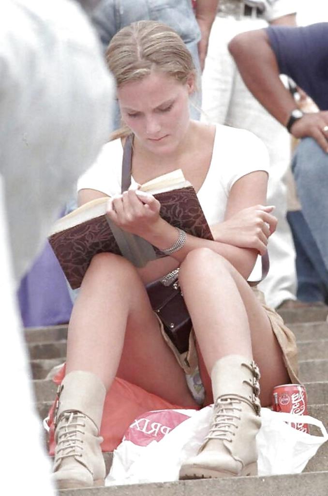 25P Classy candid upskirts