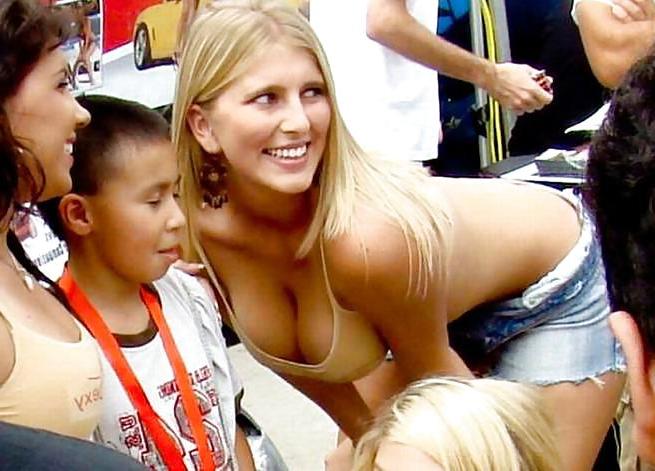 25P More Cleavage. More, more more more.....