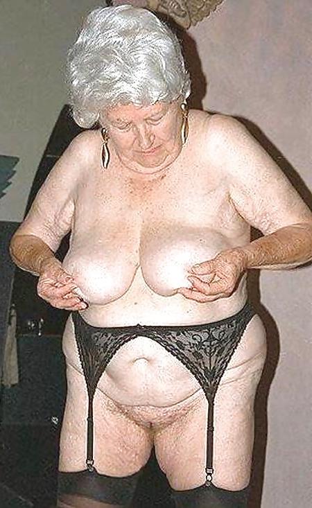 25P PERFECT  WOMAN      (OLD -MATURE BBW )