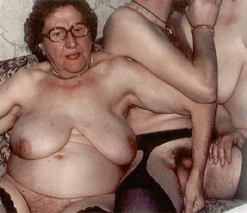 25P PERFECT  WOMAN      (OLD -MATURE BBW )