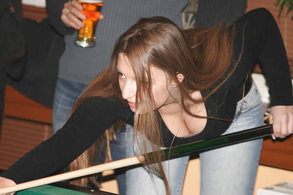 21P Cleavage, drool, grab, grope