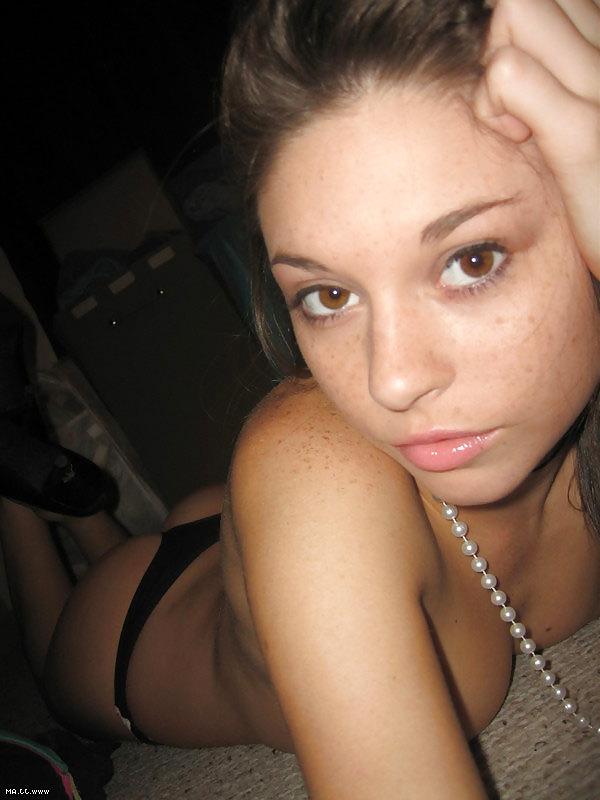 25P Real girls from the net 5