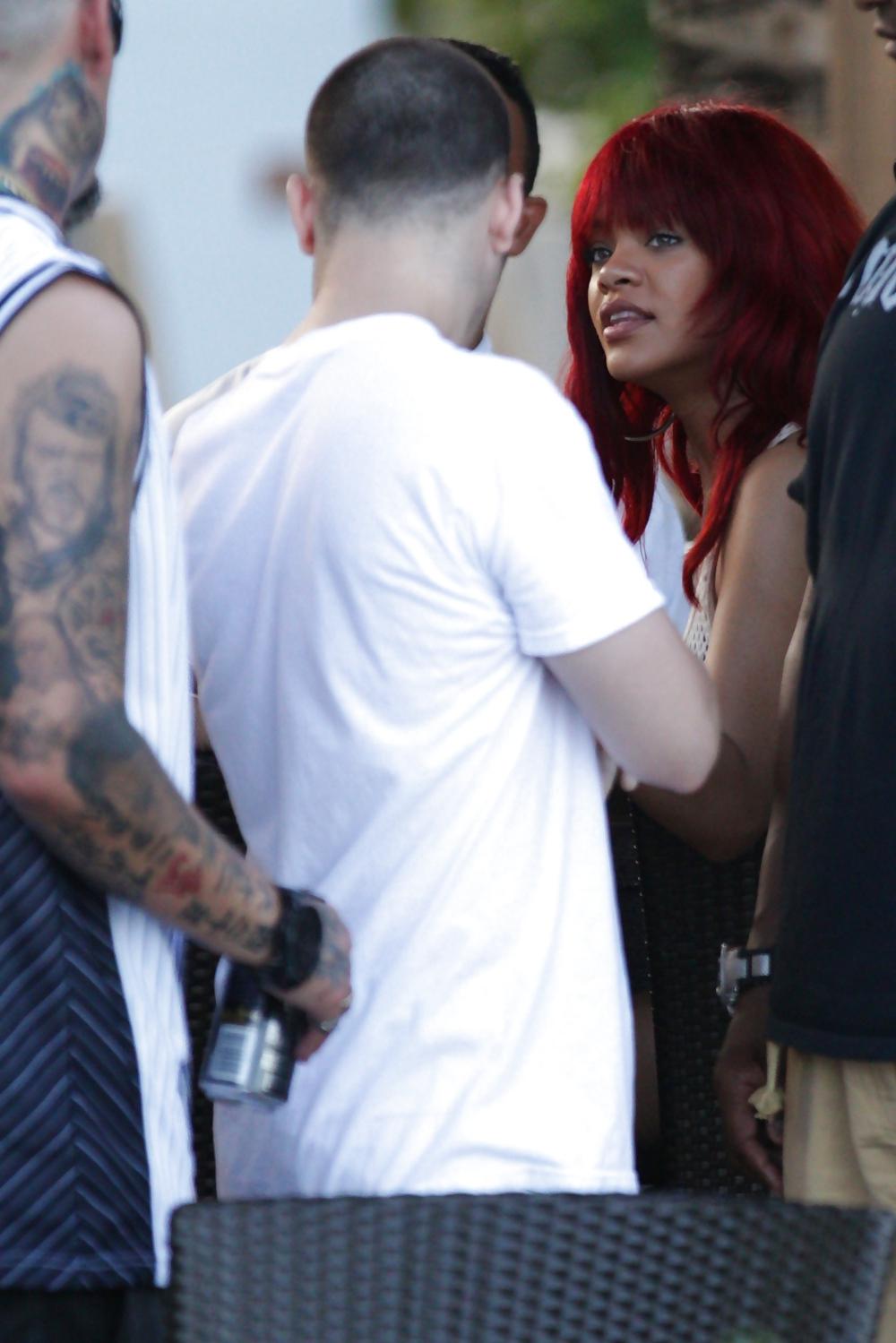 25P Rihanna - see-thru to bikini at a beach restaurant