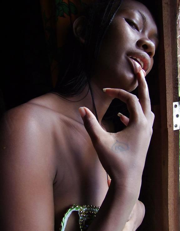 25P YOUNG BLACK AMATEUR -So nice