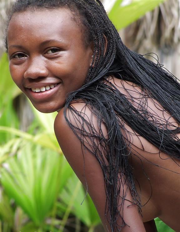 25P YOUNG BLACK AMATEUR -So nice