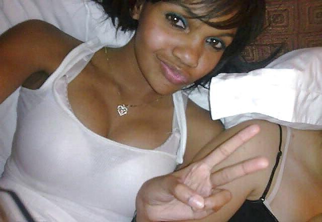 10P Black Lesbian Girlfriends 01