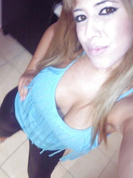 11P Turkish babe