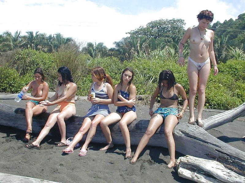 16P Nenas traviesas