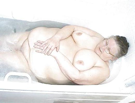 25P British BBW Granny, 65 years old