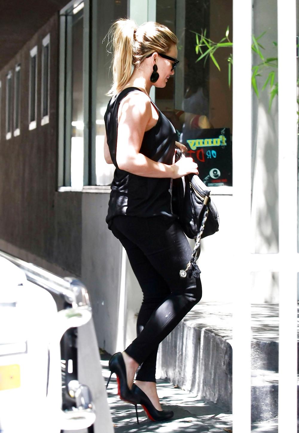 9P Hilary Duff July 19 at Funny or die studios