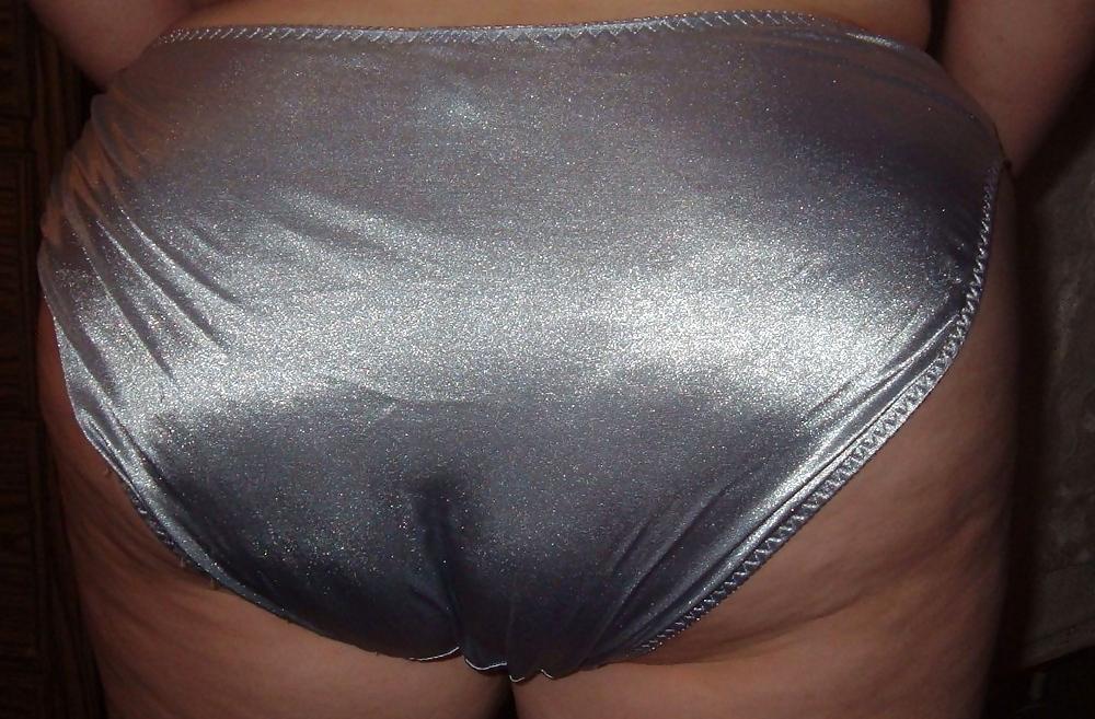 25P Mature BBW ladies 17