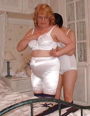 25P Mature BBW ladies 17