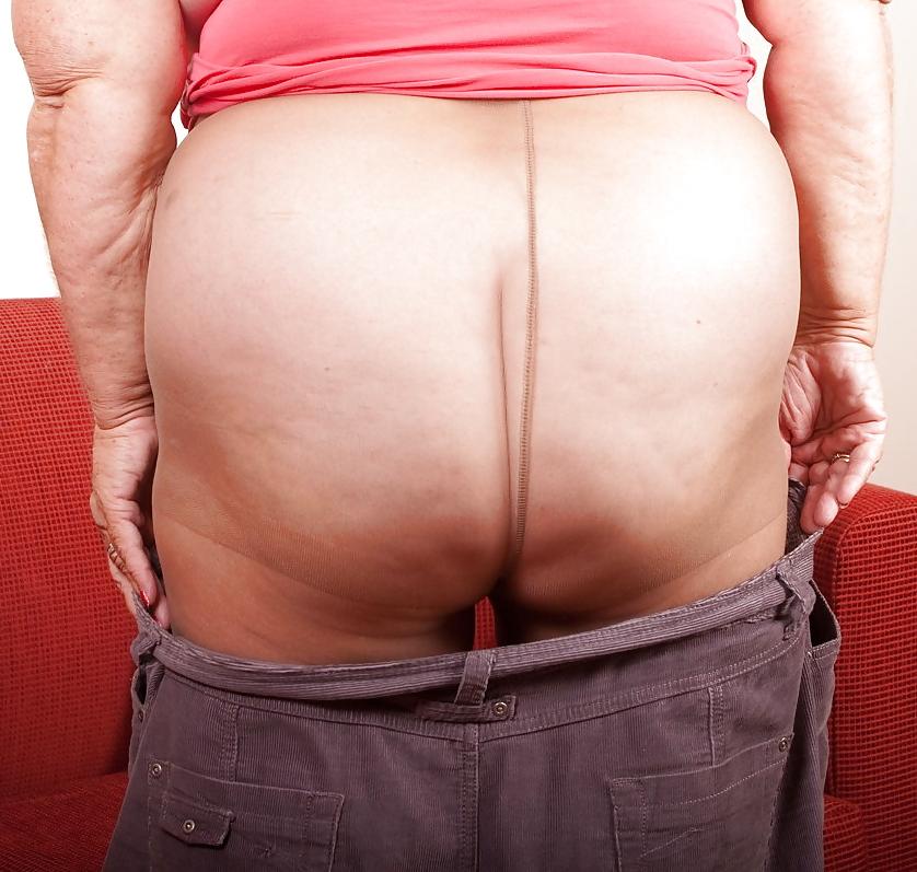 25P Mature BBW ladies 17
