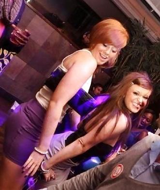 9P British clubbing girls