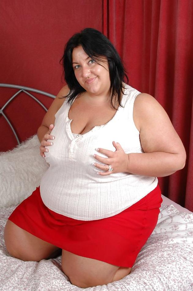 16P BBW Sluts Abbi Libby & Vicki