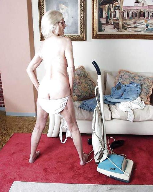15P White Granny with Vaccum cleaner