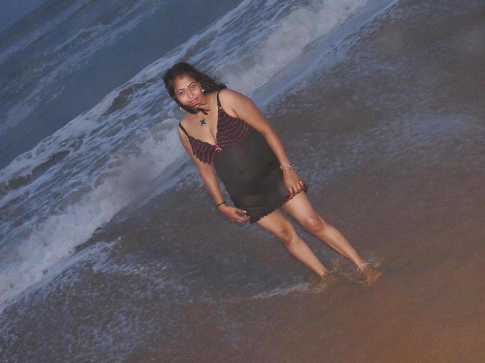 25P INDIAN BBW MATURE AUNTY