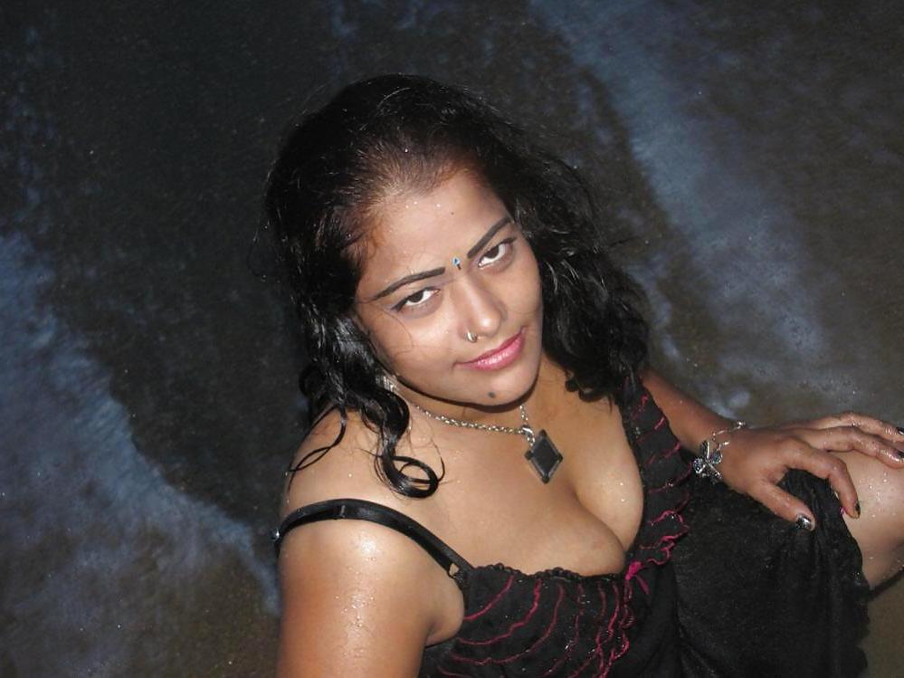 25P INDIAN BBW MATURE AUNTY