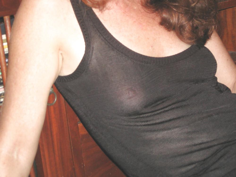 10P My redhead wifes nipple slips and down blouse