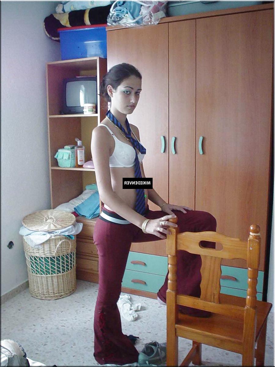 11P Turkish Ex Girl Tugba 