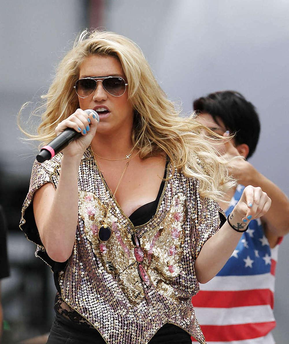 25P More Ke$ha (Hot or Not?)