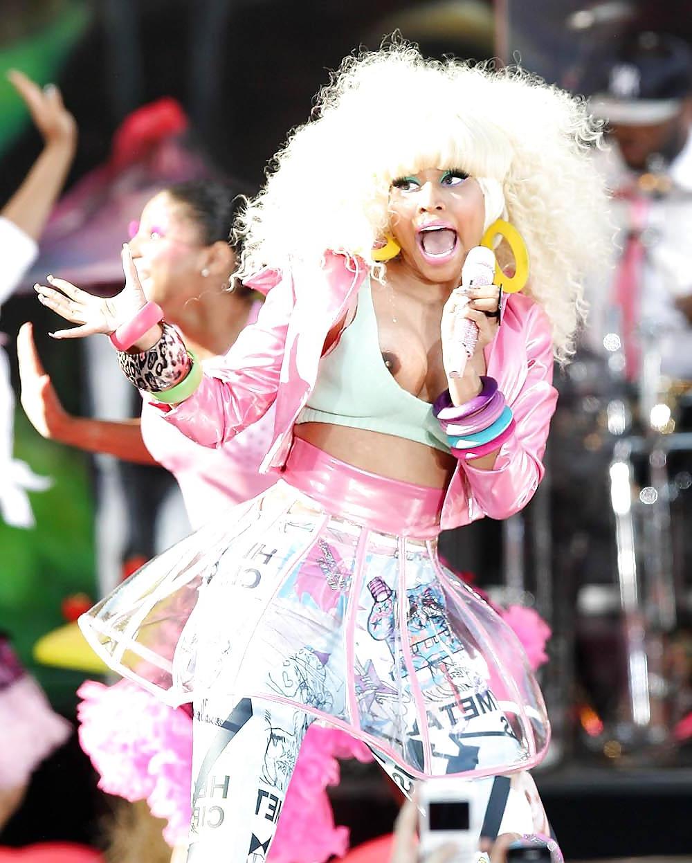 10P Nicki Minaj Nip Slip