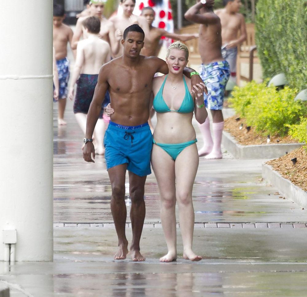 25P Helen Flanagan bikini HQ (ass shot and hint of nip slip)