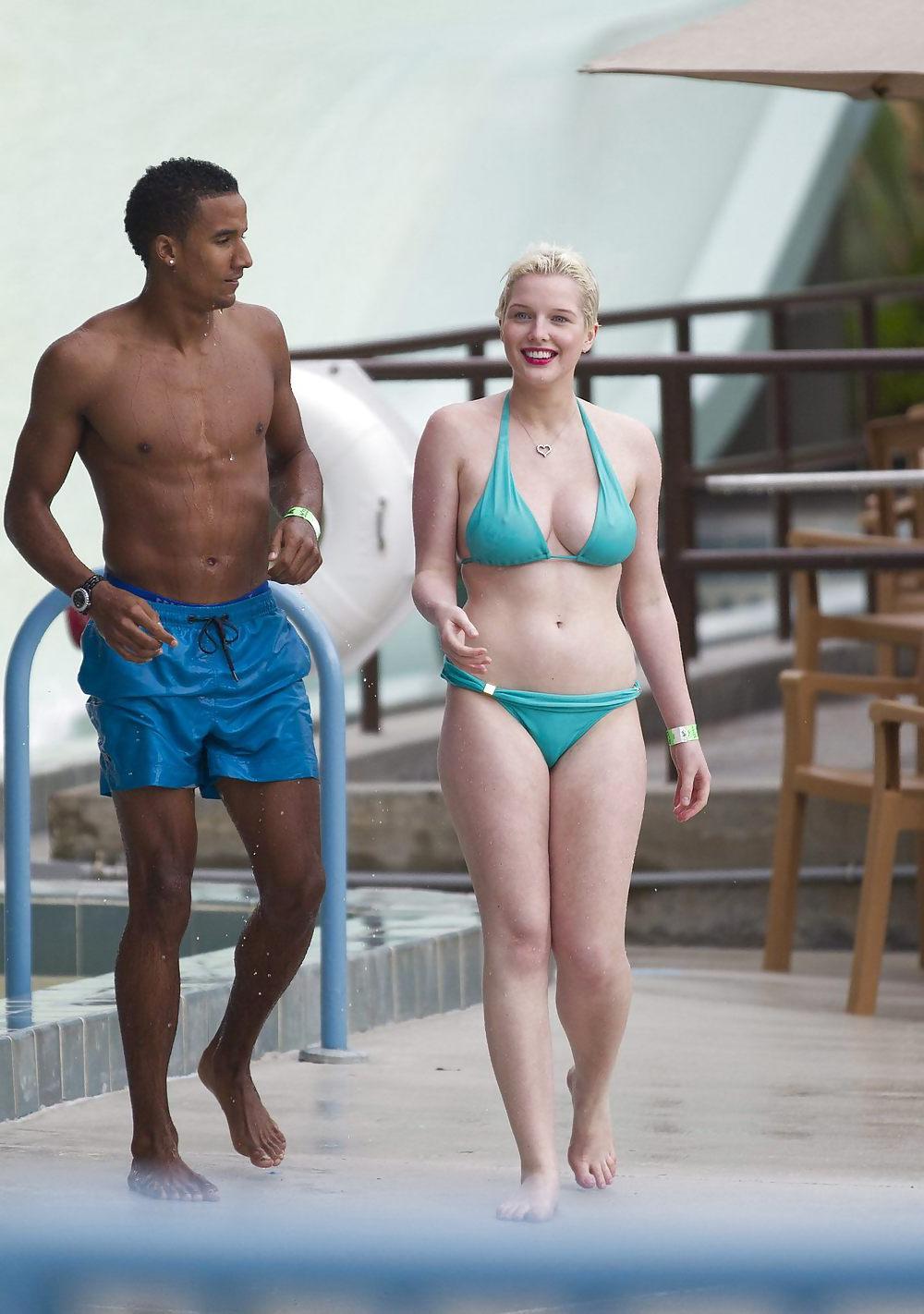 25P Helen Flanagan bikini HQ (ass shot and hint of nip slip)