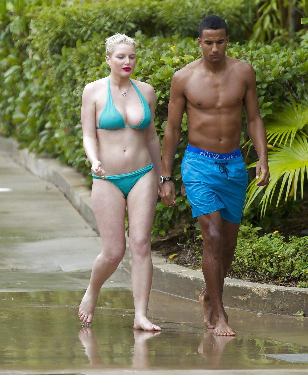 25P Helen Flanagan bikini HQ (ass shot and hint of nip slip)