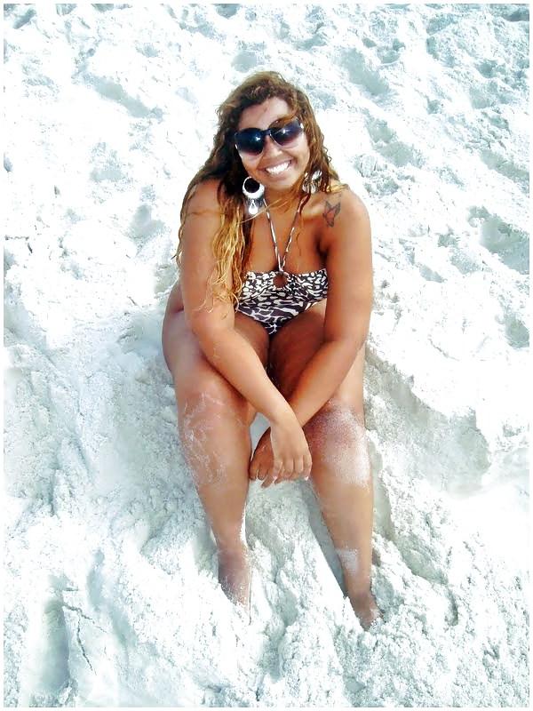13P BBW on the beach