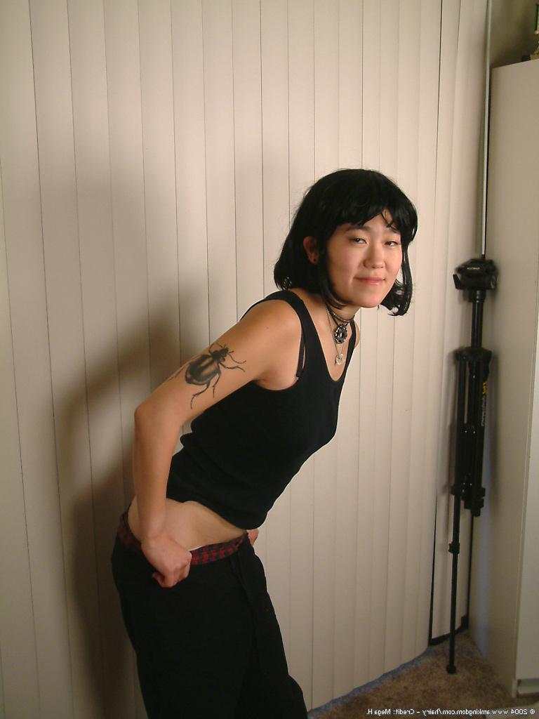 16P Slender amateur Asian Cady puts her hairy coochie under scrutiny