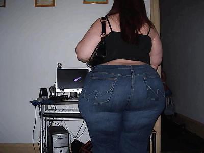 25P Having Fun With My BBW'S