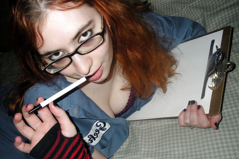 25P Nerdy teen gf