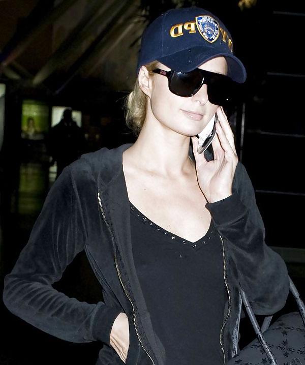 5P Paris Hilton Upskirt, Nip Slip Pictures,