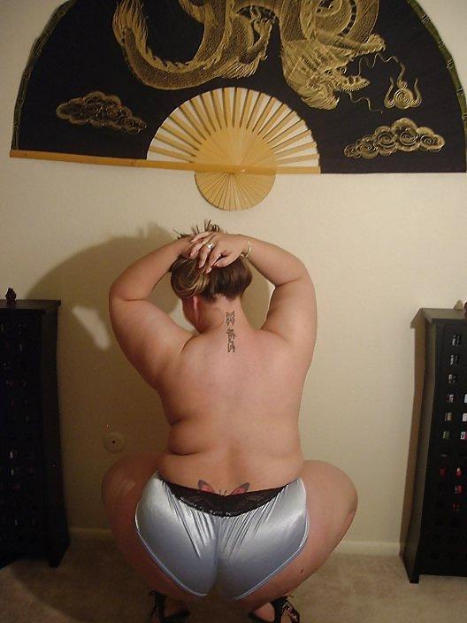 23P Sexy white bbw Uploaded by AndrewBBWLover