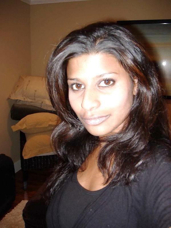 12P Indian girl showing off