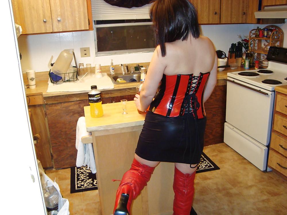 10P Latex, rubber, lace, and misc