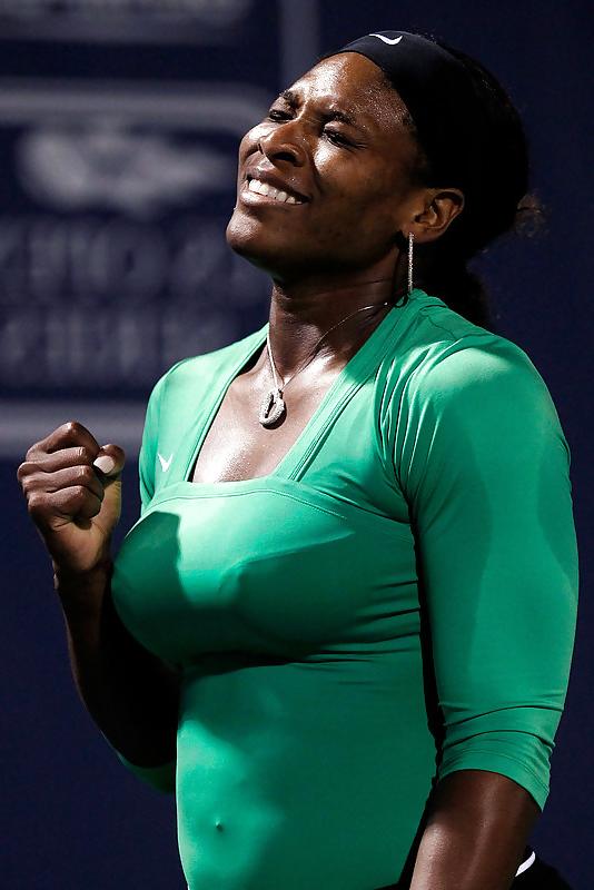 25P Serena Williams - at Bank of the West Classic
