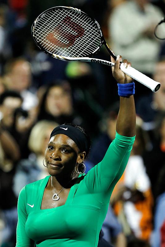 25P Serena Williams - at Bank of the West Classic