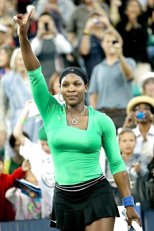 25P Serena Williams - at Bank of the West Classic
