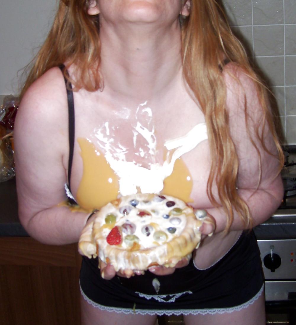 16P Making a mess in the kitchen