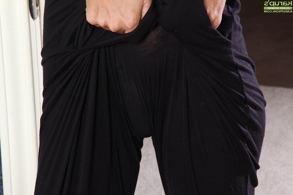 16P Undressing session featuring astonishing milf Katherine Jackson